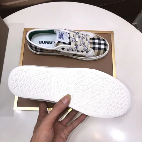 Cheap Burberry Casual Shoes For Men #1416521 Replica Wholesale [$88.00 USD] [ITEM#1416521] on Replica Burberry Casual Shoes