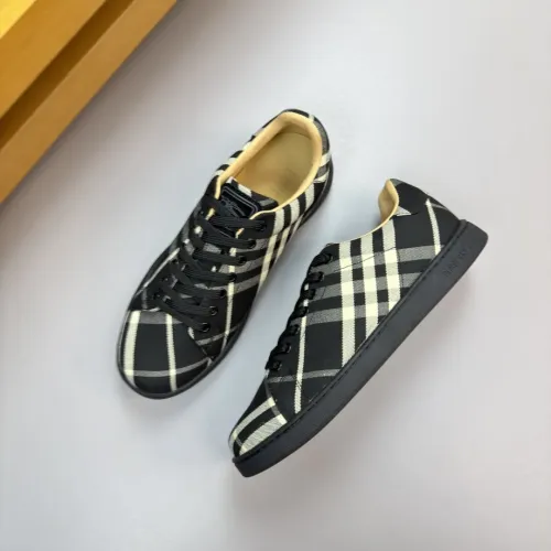 Cheap Burberry Casual Shoes For Men #1417072 Replica Wholesale [$72.00 USD] [ITEM#1417072] on Replica Burberry Casual Shoes