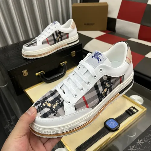Burberry Casual Shoes For Men #1417076