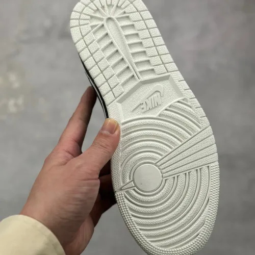 Cheap Air Jordan 1 I For Men #1417232 Replica Wholesale [$88.00 USD] [ITEM#1417232] on Replica Air Jordan 1 I