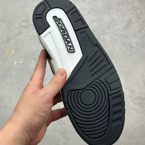 Cheap Air Jordan Legacy 312 For Women #1417275 Replica Wholesale [$98.00 USD] [ITEM#1417275] on Replica Air Jordan Legacy 312