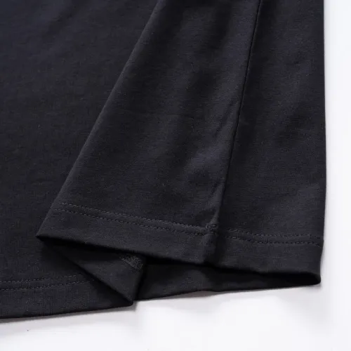 Cheap Burberry T-Shirts Short Sleeved For Men #1418197 Replica Wholesale [$25.00 USD] [ITEM#1418197] on Replica Burberry T-Shirts