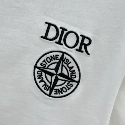 Cheap Christian Dior T-Shirts Short Sleeved For Men #1418298 Replica Wholesale [$60.00 USD] [ITEM#1418298] on Replica Christian Dior T-Shirts