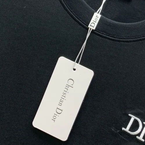 Cheap Christian Dior T-Shirts Short Sleeved For Men #1418299 Replica Wholesale [$60.00 USD] [ITEM#1418299] on Replica Christian Dior T-Shirts