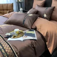 Cheap Louis Vuitton Bedding #1408954 Replica Wholesale [$150.00 USD] [ITEM#1408954] on Replica Louis Vuitton Bedding