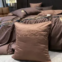 Cheap Louis Vuitton Bedding #1408954 Replica Wholesale [$150.00 USD] [ITEM#1408954] on Replica Louis Vuitton Bedding