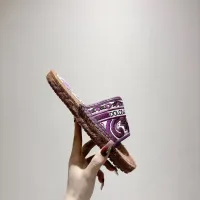 Cheap Dolce &amp; Gabbana D&amp;G Slippers For Women #1409670 Replica Wholesale [$88.00 USD] [ITEM#1409670] on Replica Dolce &amp; Gabbana D&amp;G Slippers