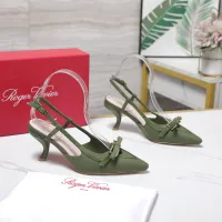 Cheap Roger Vivier Sandal For Women #1409968 Replica Wholesale [$115.00 USD] [ITEM#1409968] on Replica Roger Vivier Sandal