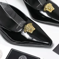 Cheap Versace Sandal For Women #1409991 Replica Wholesale [$118.00 USD] [ITEM#1409991] on Replica Versace Sandal