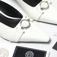 Cheap Versace Slippers For Women #1409992 Replica Wholesale [$118.00 USD] [ITEM#1409992] on Replica Versace Slippers