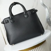 Cheap Burberry AAA Quality Handbags For Women #1410909 Replica Wholesale [$102.00 USD] [ITEM#1410909] on Replica Burberry AAA Quality Handbags