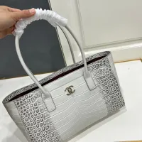 Cheap Chanel AAA Quality Handbags For Women #1410930 Replica Wholesale [$115.00 USD] [ITEM#1410930] on Replica Chanel AAA Quality Handbags