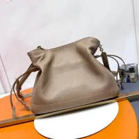 Cheap Yves Saint Laurent YSL AAA Quality Messenger Bags For Women #1411103 Replica Wholesale [$202.00 USD] [ITEM#1411103] on Replica Yves Saint Laurent YSL AAA Quality Messenger Bags