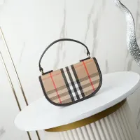 Cheap Burberry AAA Quality Messenger Bags For Women #1411393 Replica Wholesale [$96.00 USD] [ITEM#1411393] on Replica Burberry AAA Quality Messenger Bags