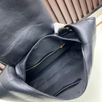 Cheap Chanel AAA Quality Shoulder Bags For Women #1412012 Replica Wholesale [$98.00 USD] [ITEM#1412012] on Replica Chanel AAA Quality Shoulder Bags