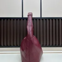 Cheap Chanel AAA Quality Shoulder Bags For Women #1412024 Replica Wholesale [$88.00 USD] [ITEM#1412024] on Replica Chanel AAA Quality Shoulder Bags