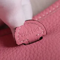 Cheap Hermes AAA Quality Messenger Bags For Women #1412638 Replica Wholesale [$96.00 USD] [ITEM#1412638] on Replica Hermes AAA Quality Messenger Bags