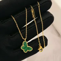 Cheap Van Cleef &amp; Arpels Necklaces For Women #1413247 Replica Wholesale [$32.00 USD] [ITEM#1413247] on Replica Van Cleef &amp; Arpels Necklaces