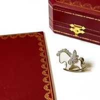 Cheap Cartier Brooches For Women #1413256 Replica Wholesale [$36.00 USD] [ITEM#1413256] on Replica Cartier Brooches