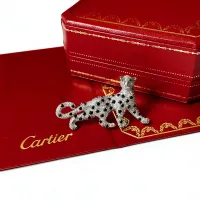 Cheap Cartier Brooches For Women #1413260 Replica Wholesale [$42.00 USD] [ITEM#1413260] on Replica Cartier Brooches