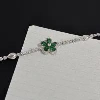 Cheap Van Cleef &amp; Arpels Bracelets For Women #1413296 Replica Wholesale [$48.00 USD] [ITEM#1413296] on Replica Van Cleef &amp; Arpels Bracelets