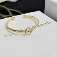 Cheap Van Cleef &amp; Arpels Bracelets For Women #1413359 Replica Wholesale [$48.00 USD] [ITEM#1413359] on Replica Van Cleef &amp; Arpels Bracelets