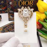Cheap Christian Dior Brooches For Women #1413386 Replica Wholesale [$27.00 USD] [ITEM#1413386] on Replica Christian Dior Brooches