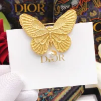 Cheap Christian Dior Brooches For Women #1413393 Replica Wholesale [$27.00 USD] [ITEM#1413393] on Replica Christian Dior Brooches