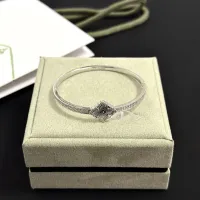 Cheap Van Cleef &amp; Arpels Bracelets For Women #1413412 Replica Wholesale [$48.00 USD] [ITEM#1413412] on Replica Van Cleef &amp; Arpels Bracelets