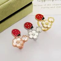 Cheap Van Cleef &amp; Arpels Rings For Women #1413484 Replica Wholesale [$27.00 USD] [ITEM#1413484] on Replica Van Cleef &amp; Arpels Rings