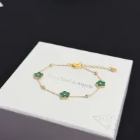 Cheap Van Cleef &amp; Arpels Bracelets For Women #1413493 Replica Wholesale [$48.00 USD] [ITEM#1413493] on Replica Van Cleef &amp; Arpels Bracelets