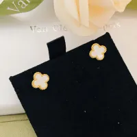 Cheap Van Cleef &amp; Arpels Earrings For Women #1413520 Replica Wholesale [$25.00 USD] [ITEM#1413520] on Replica Van Cleef &amp; Arpels Earrings