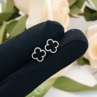 Cheap Van Cleef &amp; Arpels Earrings For Women #1413521 Replica Wholesale [$25.00 USD] [ITEM#1413521] on Replica Van Cleef &amp; Arpels Earrings