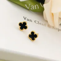 Cheap Van Cleef &amp; Arpels Earrings For Women #1413522 Replica Wholesale [$25.00 USD] [ITEM#1413522] on Replica Van Cleef &amp; Arpels Earrings