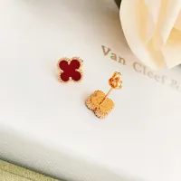 Cheap Van Cleef &amp; Arpels Earrings For Women #1413524 Replica Wholesale [$25.00 USD] [ITEM#1413524] on Replica Van Cleef &amp; Arpels Earrings