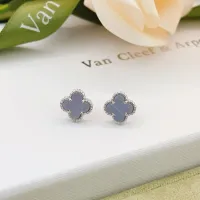 Cheap Van Cleef &amp; Arpels Earrings For Women #1413526 Replica Wholesale [$25.00 USD] [ITEM#1413526] on Replica Van Cleef &amp; Arpels Earrings