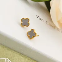 Cheap Van Cleef &amp; Arpels Earrings For Women #1413528 Replica Wholesale [$25.00 USD] [ITEM#1413528] on Replica Van Cleef &amp; Arpels Earrings