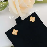 Cheap Van Cleef &amp; Arpels Earrings For Women #1413530 Replica Wholesale [$25.00 USD] [ITEM#1413530] on Replica Van Cleef &amp; Arpels Earrings