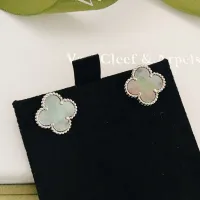 Cheap Van Cleef &amp; Arpels Earrings For Women #1413535 Replica Wholesale [$25.00 USD] [ITEM#1413535] on Replica Van Cleef &amp; Arpels Earrings