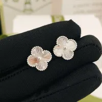 Cheap Van Cleef &amp; Arpels Earrings For Women #1413540 Replica Wholesale [$25.00 USD] [ITEM#1413540] on Replica Van Cleef &amp; Arpels Earrings