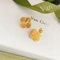 Cheap Van Cleef &amp; Arpels Earrings For Women #1413542 Replica Wholesale [$25.00 USD] [ITEM#1413542] on Replica Van Cleef &amp; Arpels Earrings