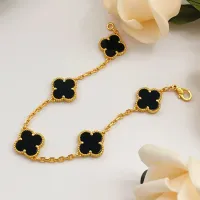 Cheap Van Cleef &amp; Arpels Bracelets For Women #1413738 Replica Wholesale [$34.00 USD] [ITEM#1413738] on Replica Van Cleef &amp; Arpels Bracelets