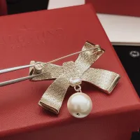 Cheap Chanel Brooches For Women #1414180 Replica Wholesale [$27.00 USD] [ITEM#1414180] on Replica Chanel Brooches