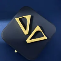 Cheap Versace Earrings For Women #1414283 Replica Wholesale [$27.00 USD] [ITEM#1414283] on Replica Versace Earrings