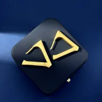 Cheap Versace Earrings For Women #1414283 Replica Wholesale [$27.00 USD] [ITEM#1414283] on Replica Versace Earrings