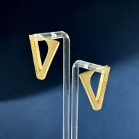 Cheap Versace Earrings For Women #1414283 Replica Wholesale [$27.00 USD] [ITEM#1414283] on Replica Versace Earrings