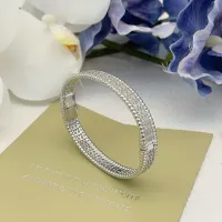 Cheap Van Cleef &amp; Arpels Bracelets #1414293 Replica Wholesale [$32.00 USD] [ITEM#1414293] on Replica Van Cleef &amp; Arpels Bracelets