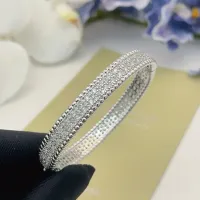 Cheap Van Cleef &amp; Arpels Bracelets #1414293 Replica Wholesale [$32.00 USD] [ITEM#1414293] on Replica Van Cleef &amp; Arpels Bracelets