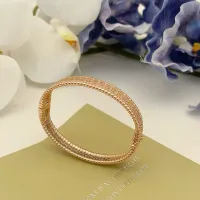 Cheap Van Cleef &amp; Arpels Bracelets #1414294 Replica Wholesale [$32.00 USD] [ITEM#1414294] on Replica Van Cleef &amp; Arpels Bracelets