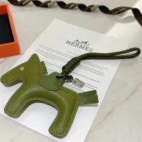 Cheap Hermes Key Holder And Bag Buckle #1414449 Replica Wholesale [$36.00 USD] [ITEM#1414449] on Replica Hermes Key Holder And Bag Buckle